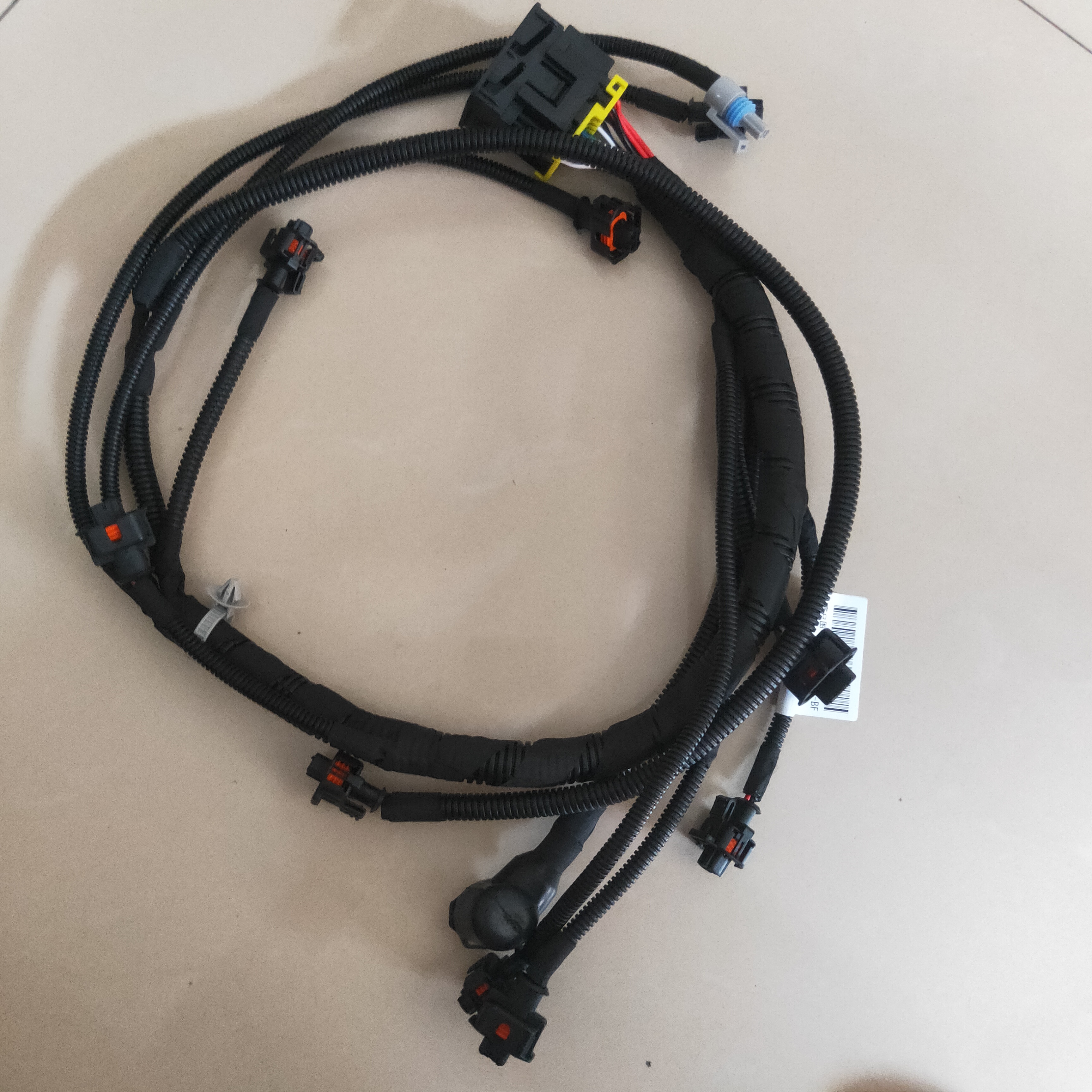 تم الانتهاء من طلب قطع غيار JMC BOX للشاحنة ECU 