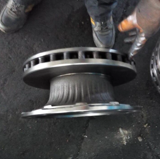 قرص الفرامل المطلي بالشاحنة Daf في آسيا الوسطى