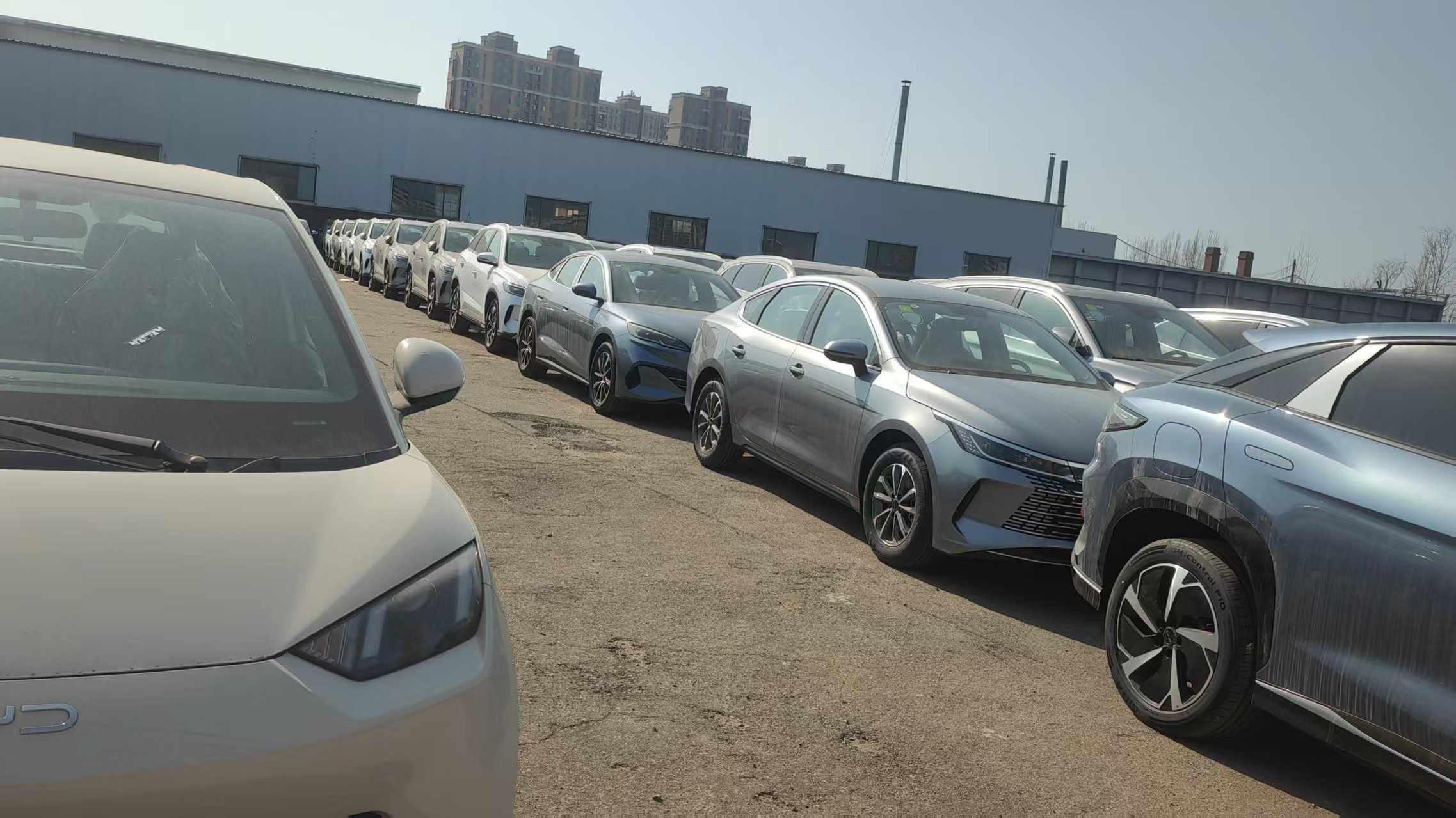 BYD قطع غيار السيارات بالجملة: الدليل الكامل للمستوردين